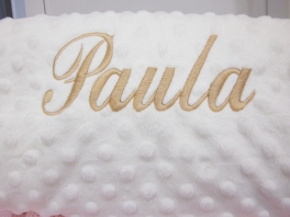 MANTAS PERSONALIZADAS PAULA
